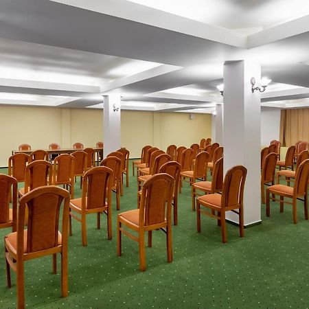 Hotel Bega เอโฟริเอนอร์ด ภายนอก รูปภาพ